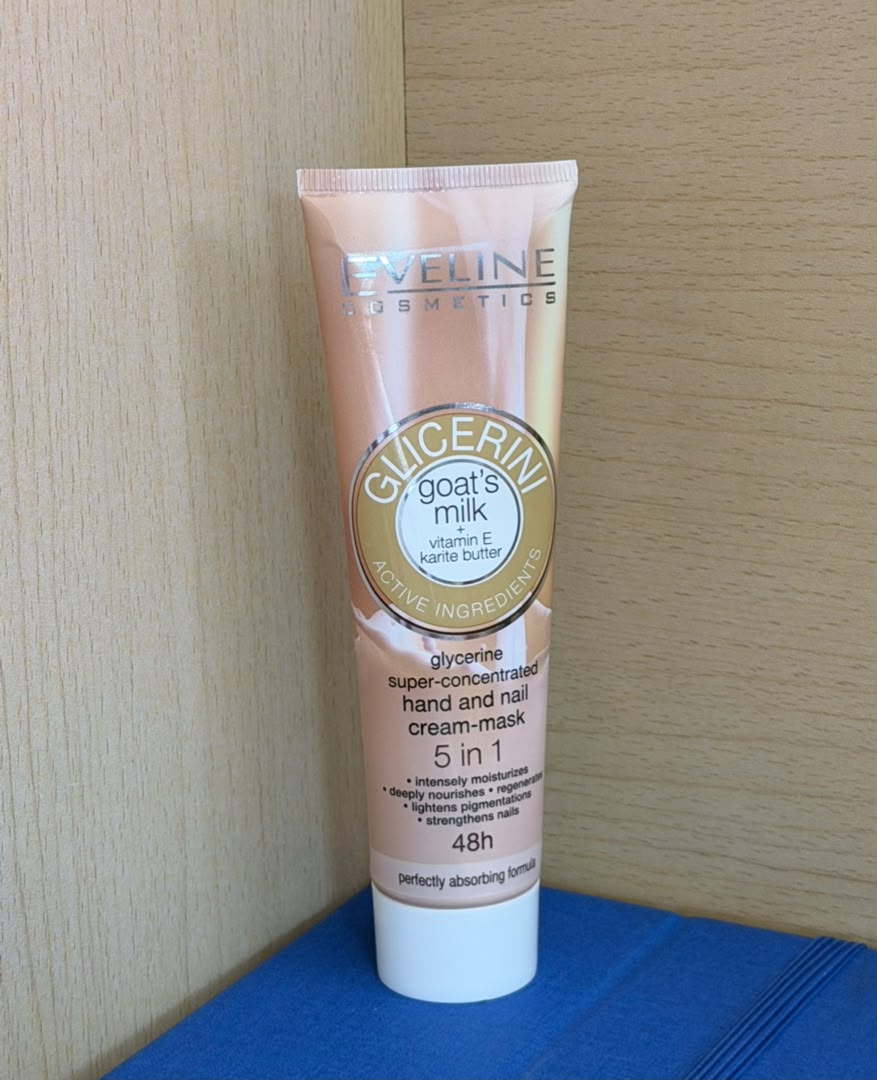 Eveline Cosmetics glycerin and goat's milk 5 in 1 hand and nail cream mask tube