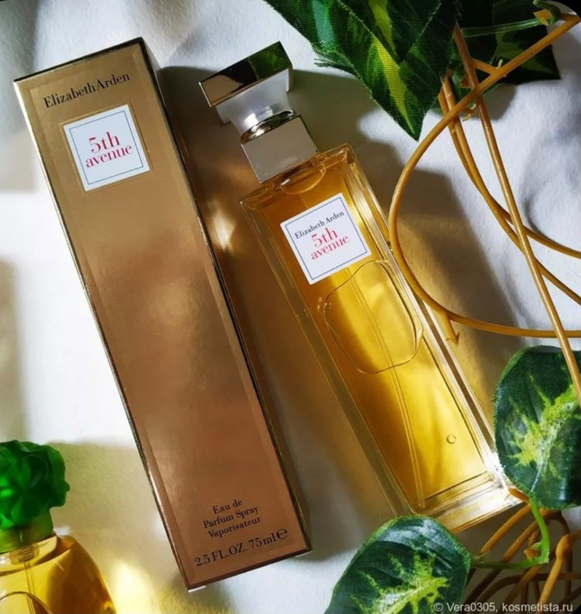 Elizabeth Arden 5th Avenue eau de parfum representing the fragrance category